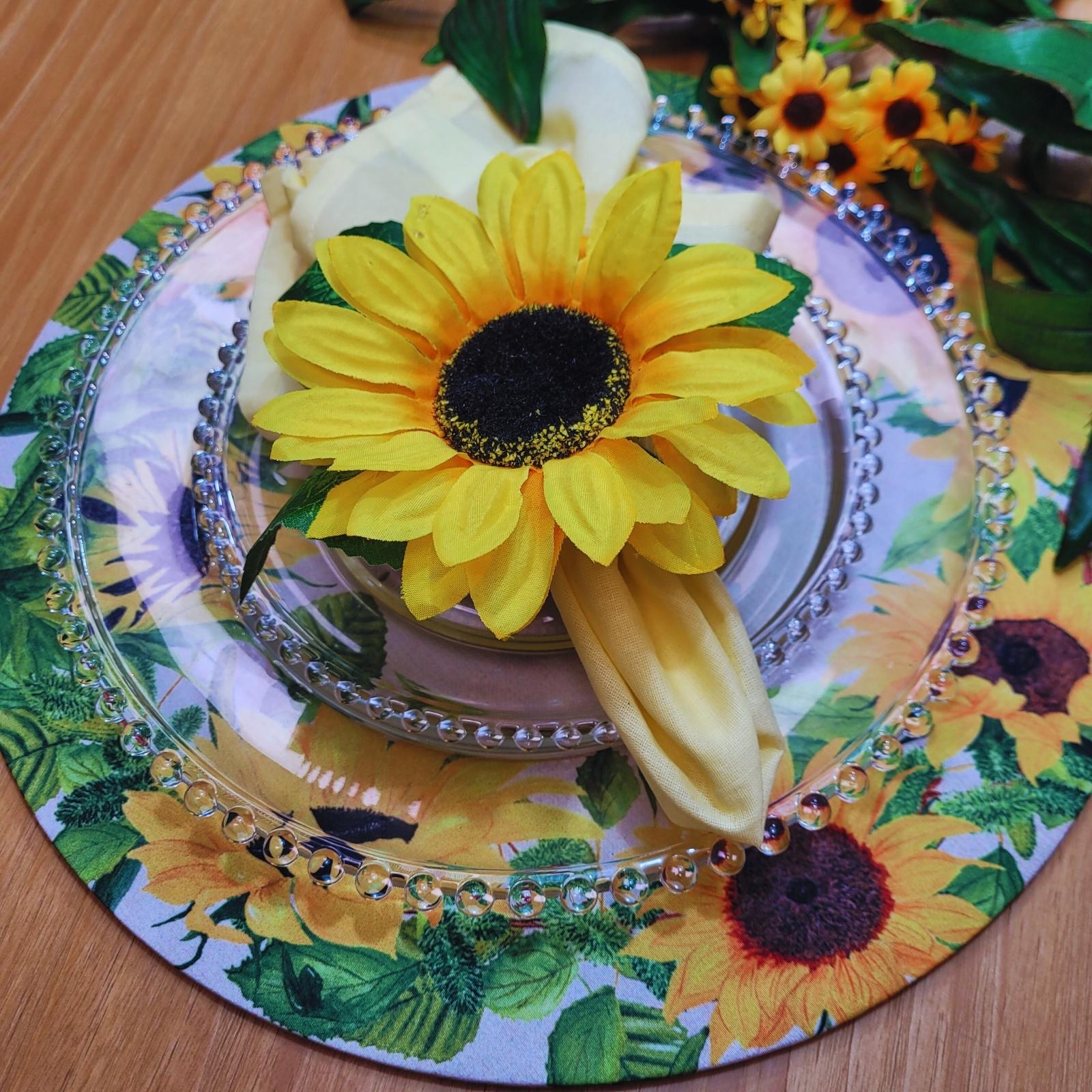 Maison Charlo | Wholesale Set of 10 Sunflower Napkin Rings for party, wedding, shopkeeper, birthday, restaurant