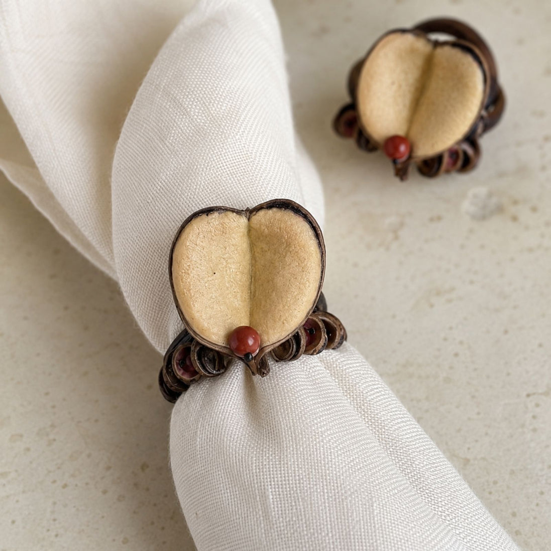 BIOJewelry  Set of 2 Yvoty Amazonian BioJewelry Napkin Rings