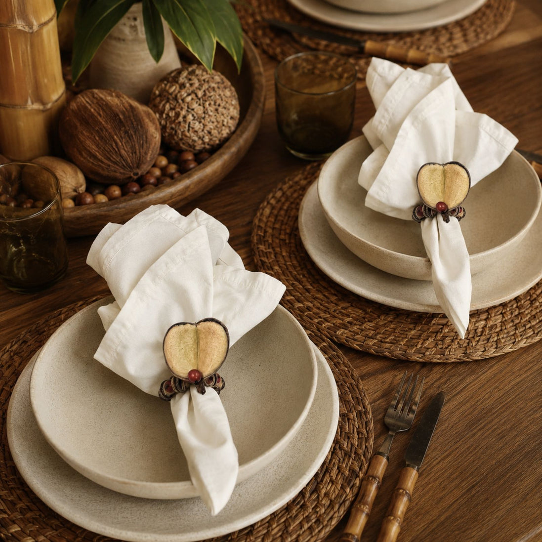 BIOJewelry  Set of 2 Yvoty Amazonian BioJewelry Napkin Rings