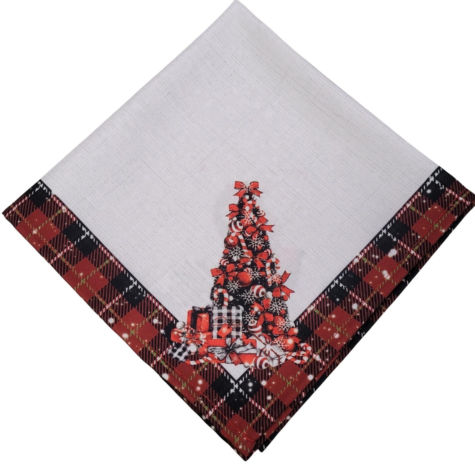 Charlo's Cloth Napkins Set of 4 Sleigh Santa Claus 16