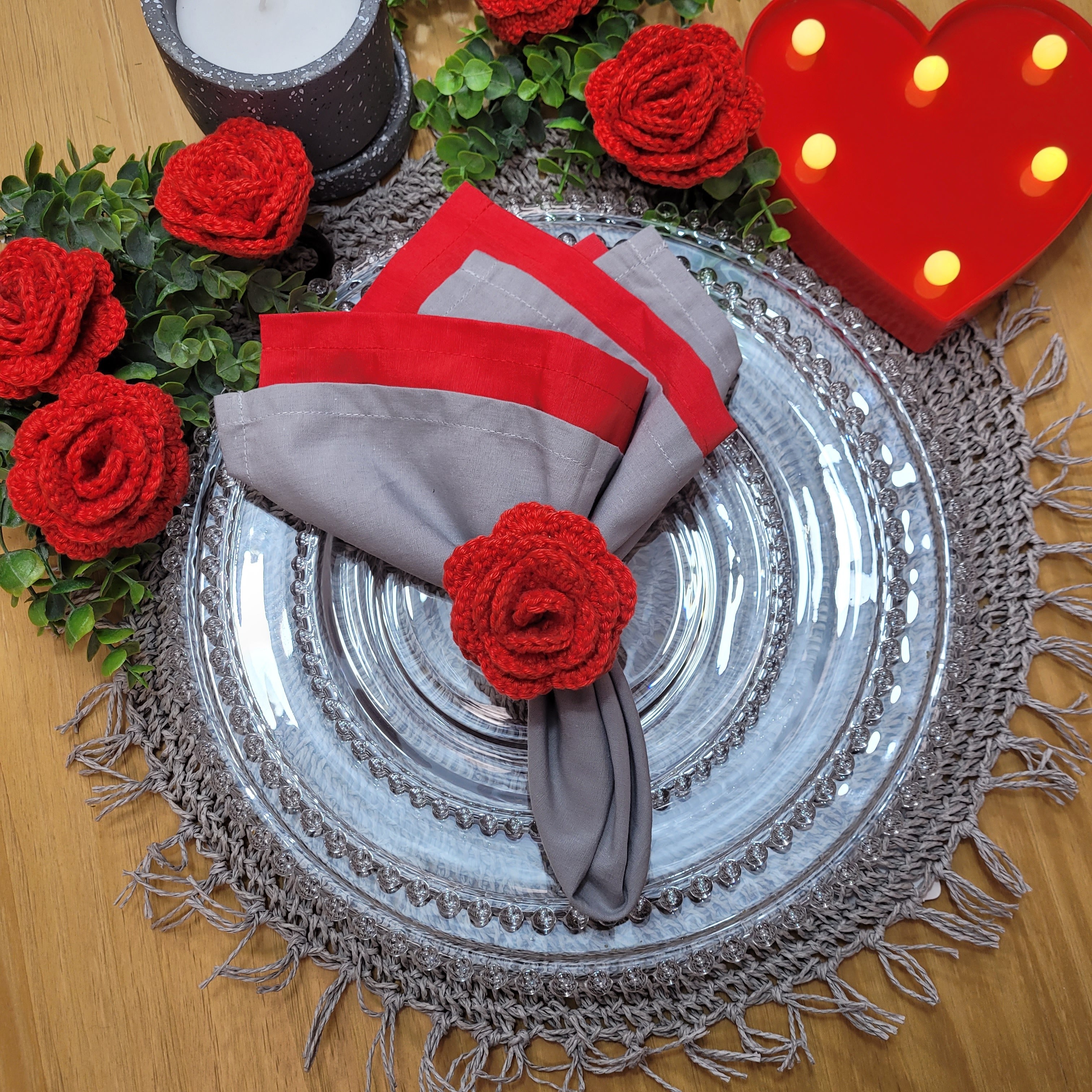 Charlo's Set of 4 Grey Folk Sustainable Rustic Chic Round Placemats 16
