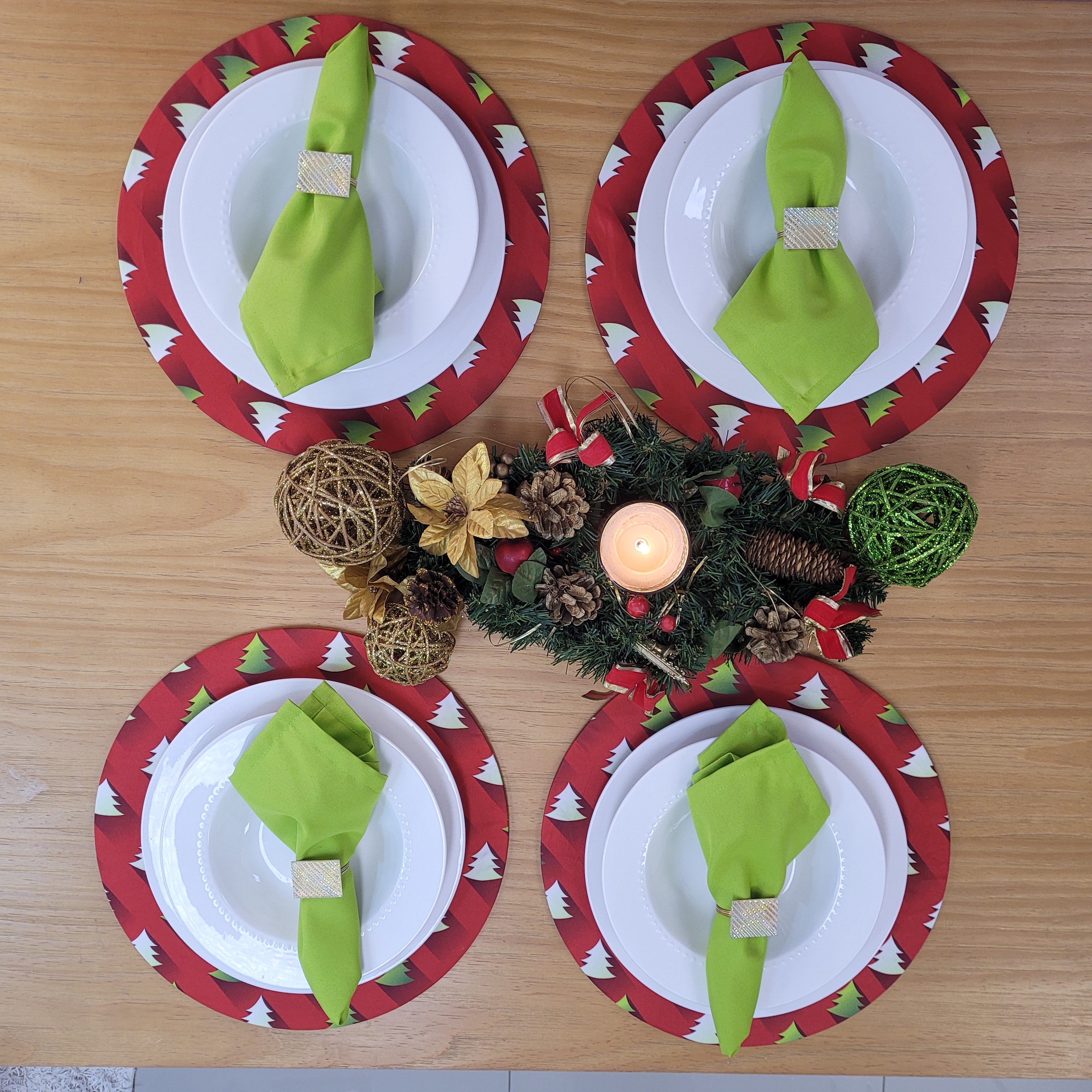Set of 4 Round Placemats Covers Green Gradient Christmas Tree Cloth 14