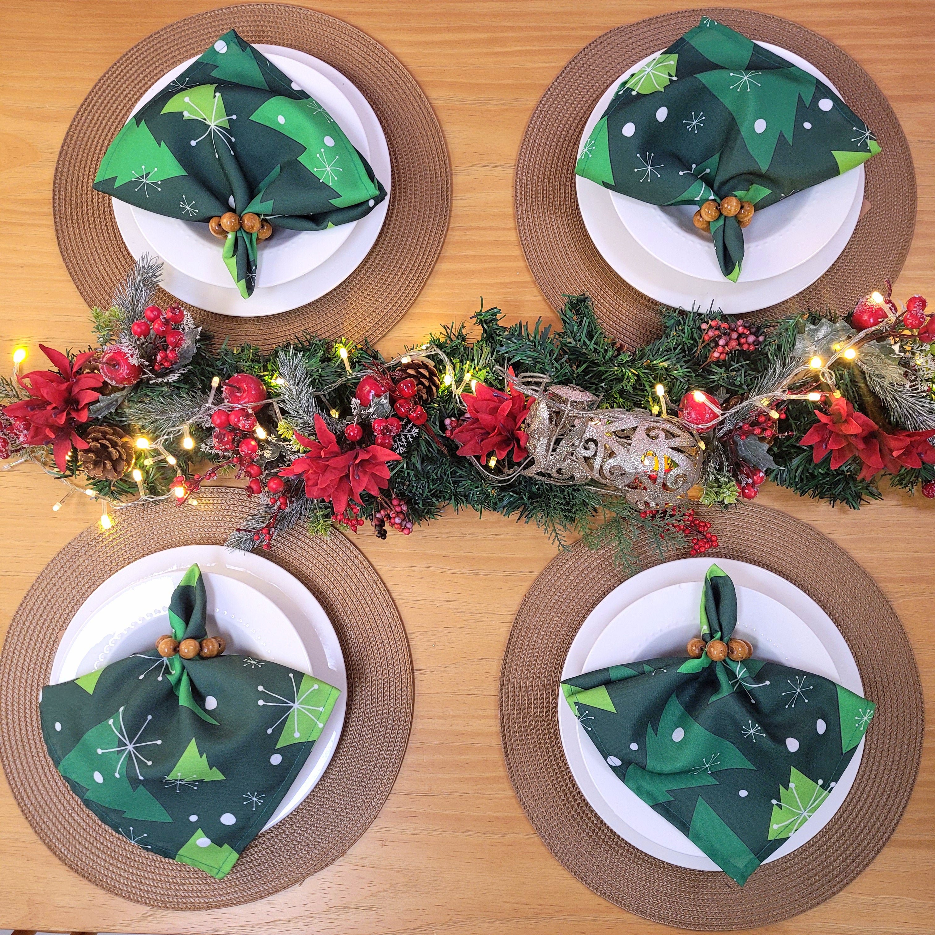 Charlo's Cloth Napkins Set of 4 Christmas Tree 16