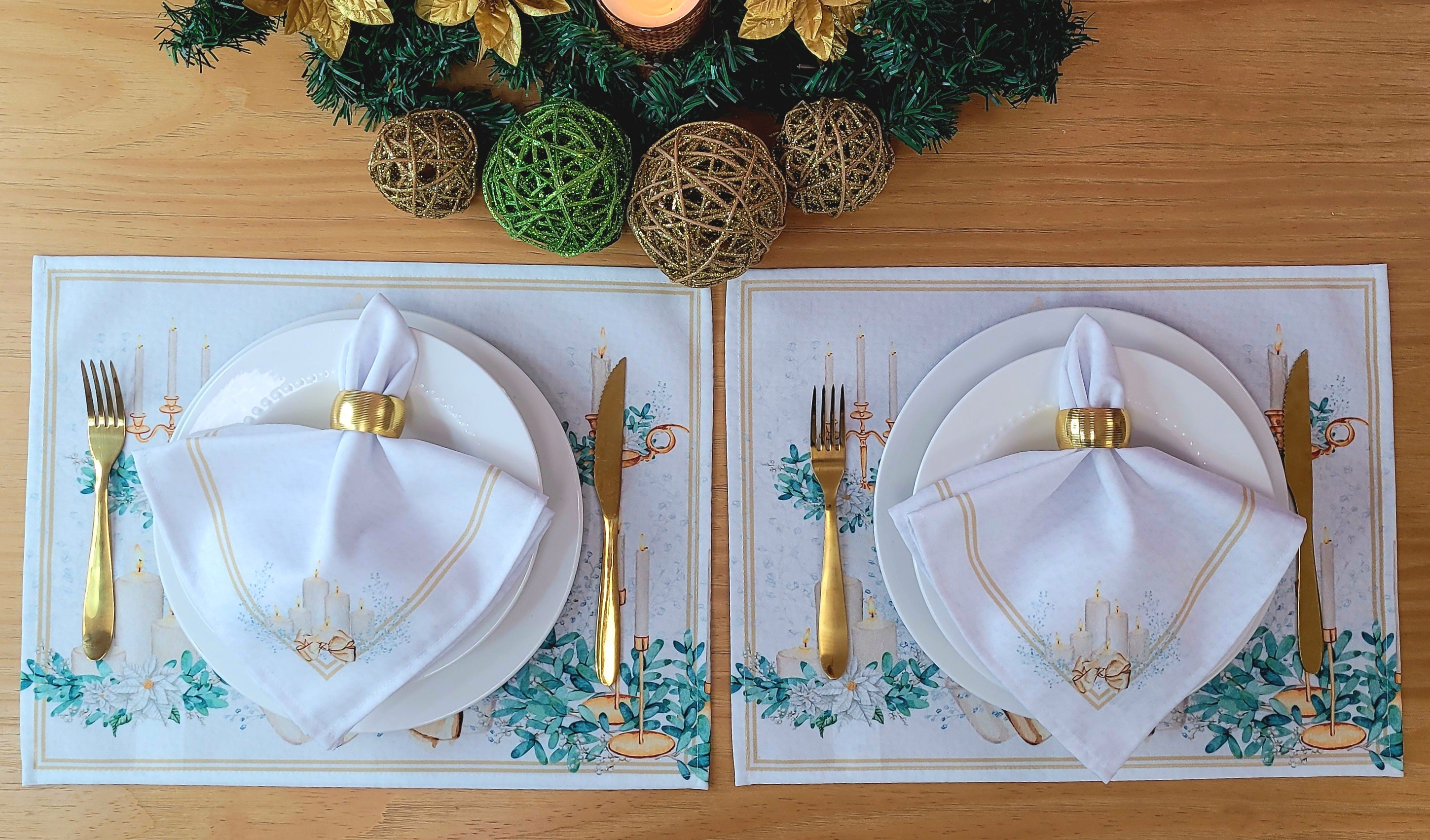 Charlo's Cloth Napkins Set of 4 Christmas Candles 16