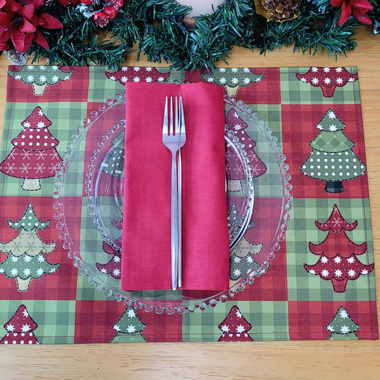Set of 4 Placemats Christmas Tree Patchwork Cloth Waterproof 17" by 13" - Red