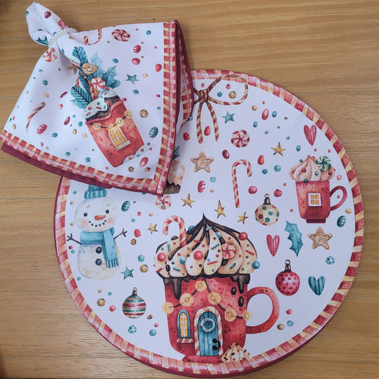 Set of 4 Round Placemats Covers Christmas Candy Cloth 14" Dia Cloth 14" Synthetic - White