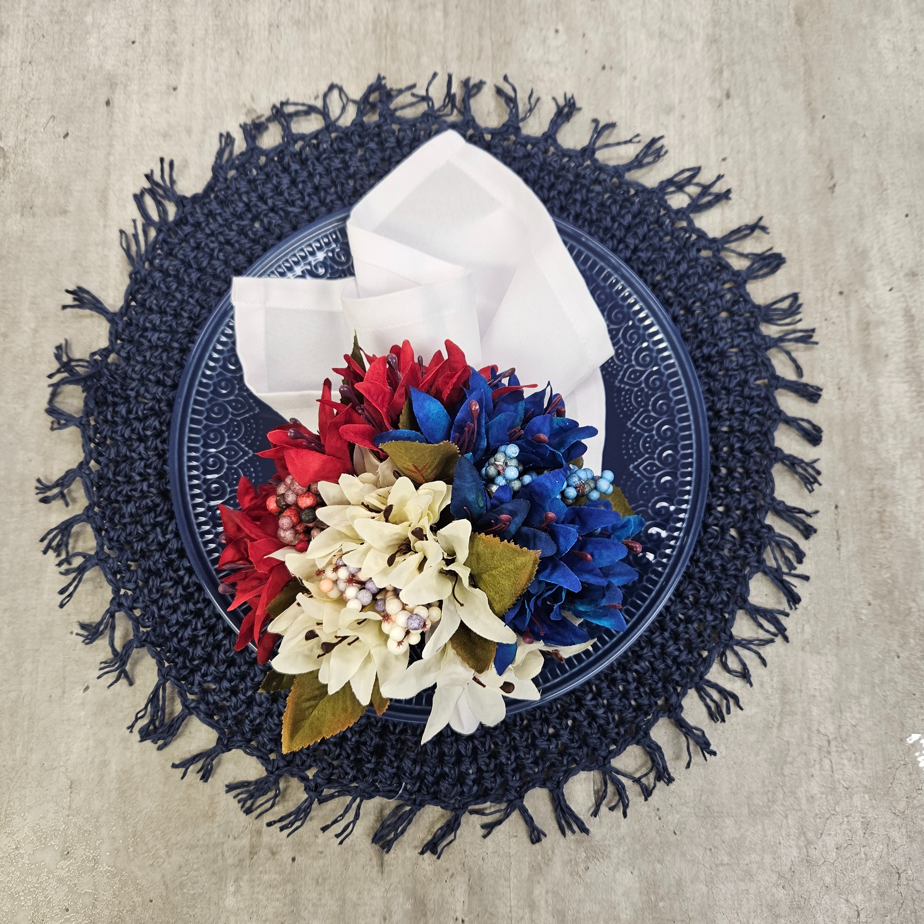 Charlo's Set of 4 Blue Navy Folk Sustainable Rustic Chic Round Placemats 16
