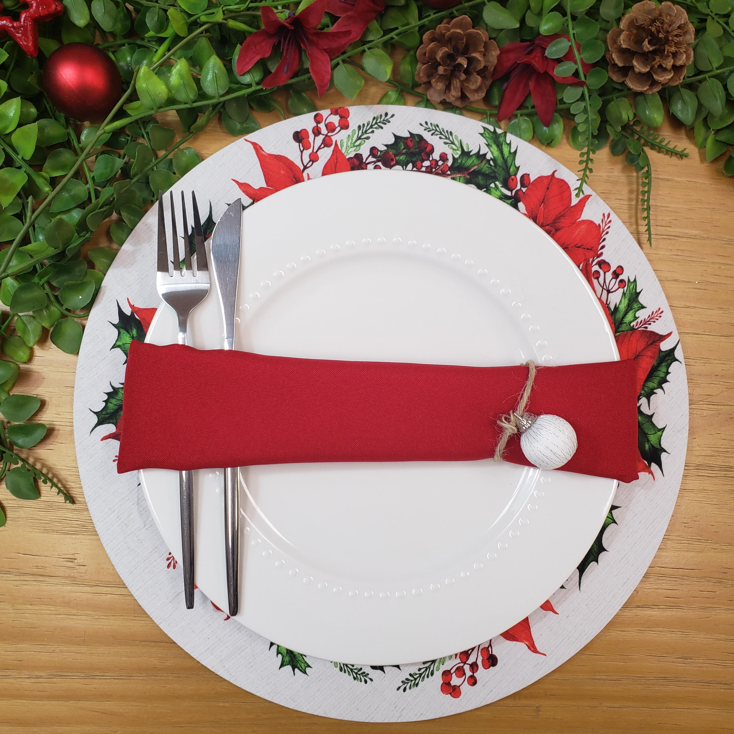Set of 4 Round Placemats Covers Christmas Flower Cloth 14