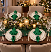 Maison Charlo Set of 4 Green Basic Cloth Napkins 16 × 16 in with Silver Stretchable Napkin Rings