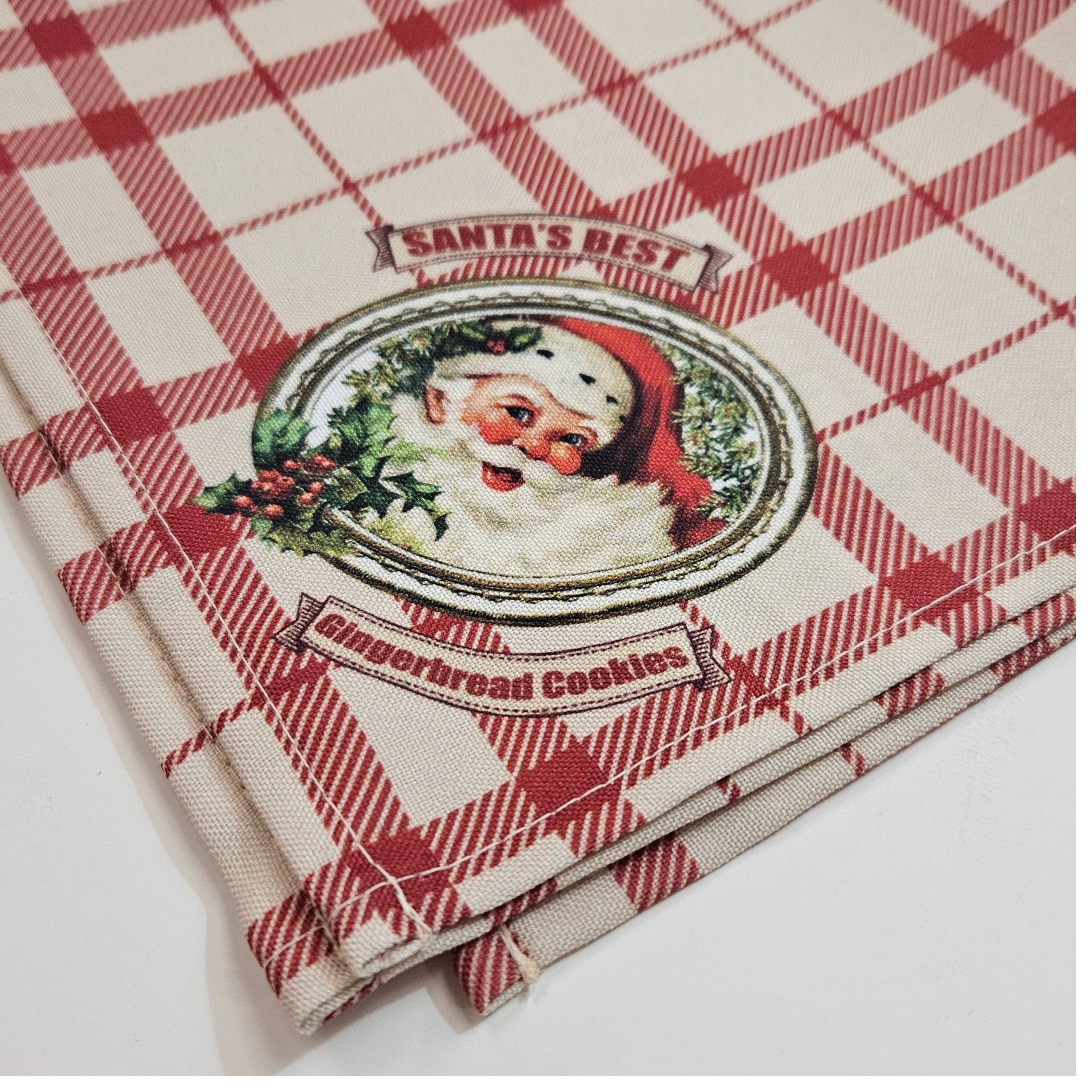 Charlo's Christmas Cloth Napkins Set of 4 Plaid Santa Claus Beige Red 16