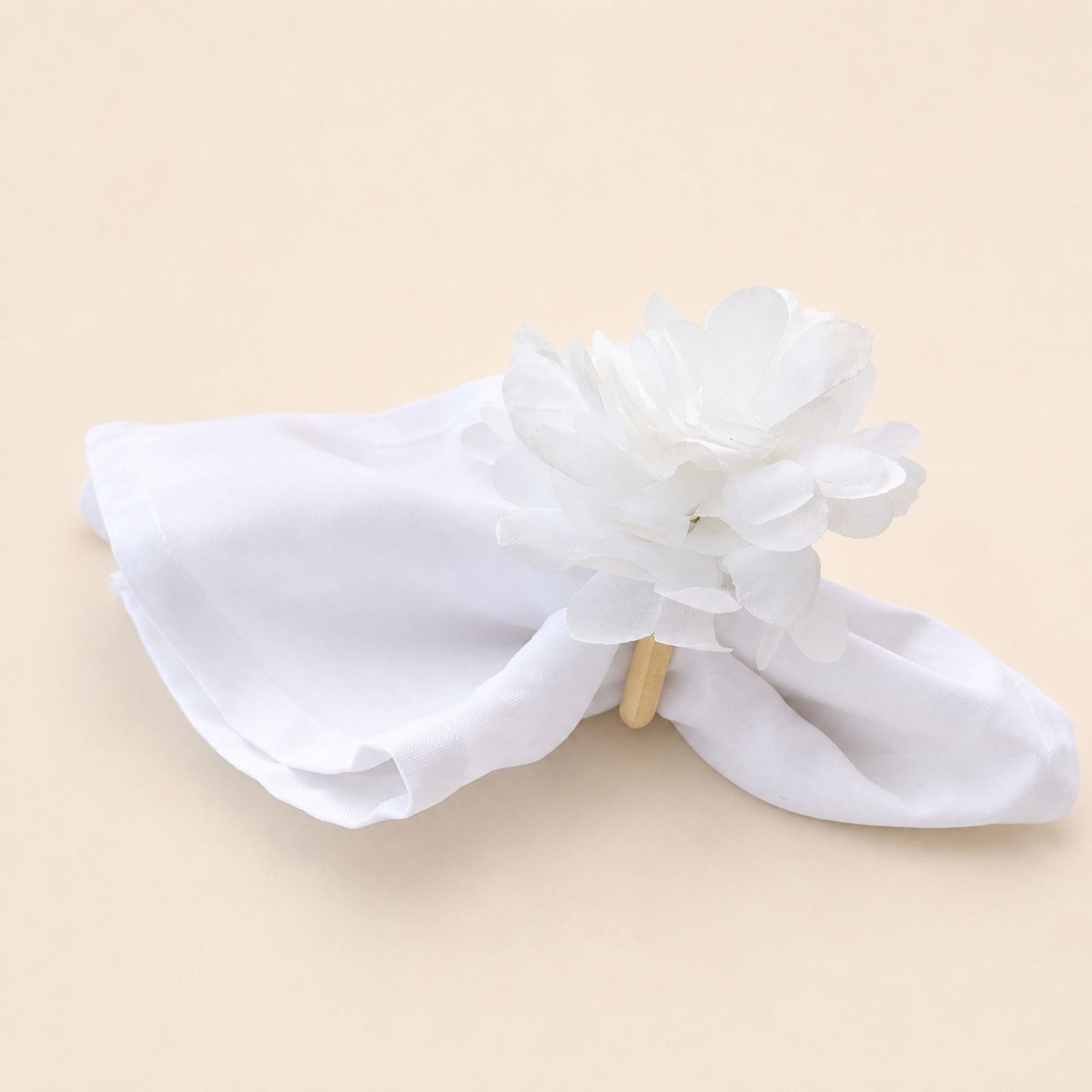 Maison Charlo Set of 12 White Snow Chrysanthemum Napkin Rings