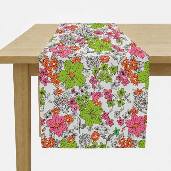 Charlo's Cotton Table Runner Floral Garden 18" x 59"