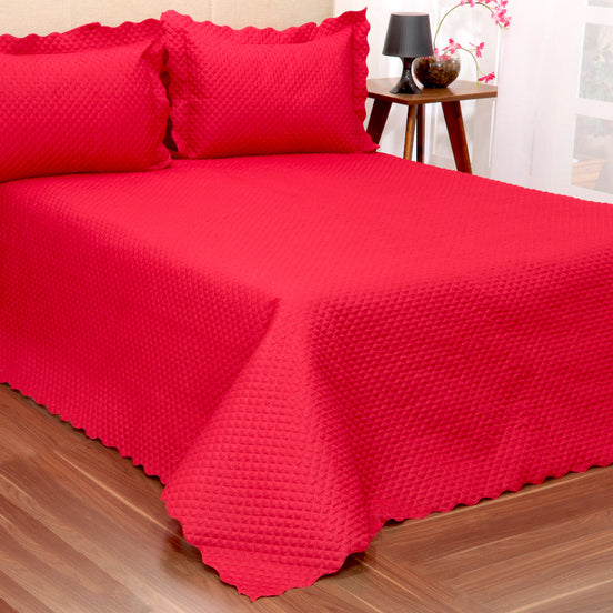 Queen Quilted Bedspread Set 3 Pieces Red 98.4 x 94.5 in – Soft Microfiber Lightweight Bedding