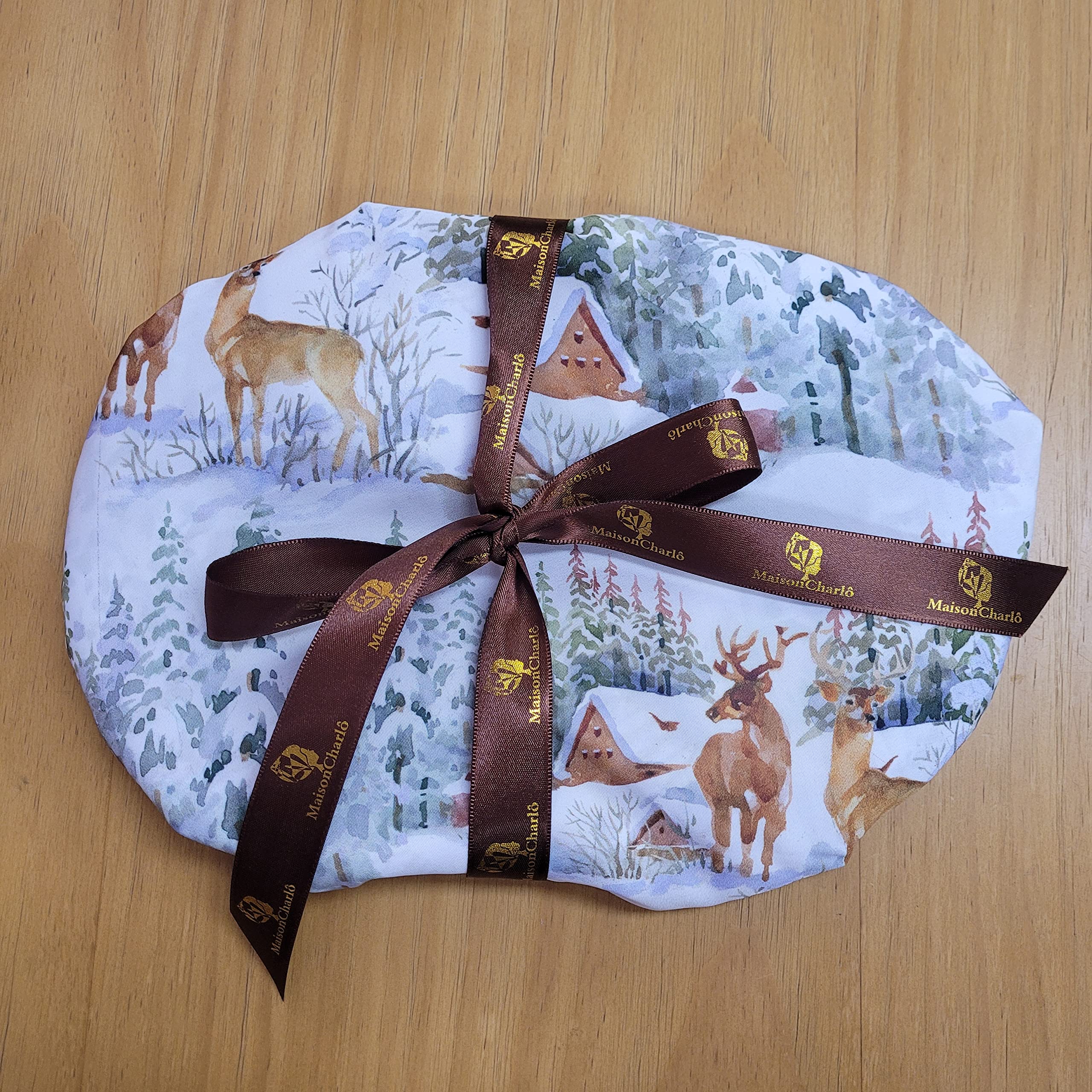 Set of 4 Round Placemats Covers Christmas Reindeer Cloth 14