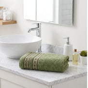 Bloom Cotton Bath Towel 59.1 x 29.5 in – 350 GSM Jacquard Soft Absorbent Towel