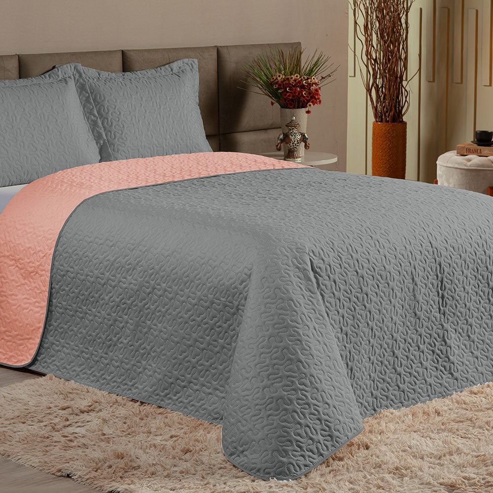 Full Reversible Quilted Bedspread Set 3 Pieces Gray & Blush 94.5 x 86.6 in – Soft Polyester Bedding