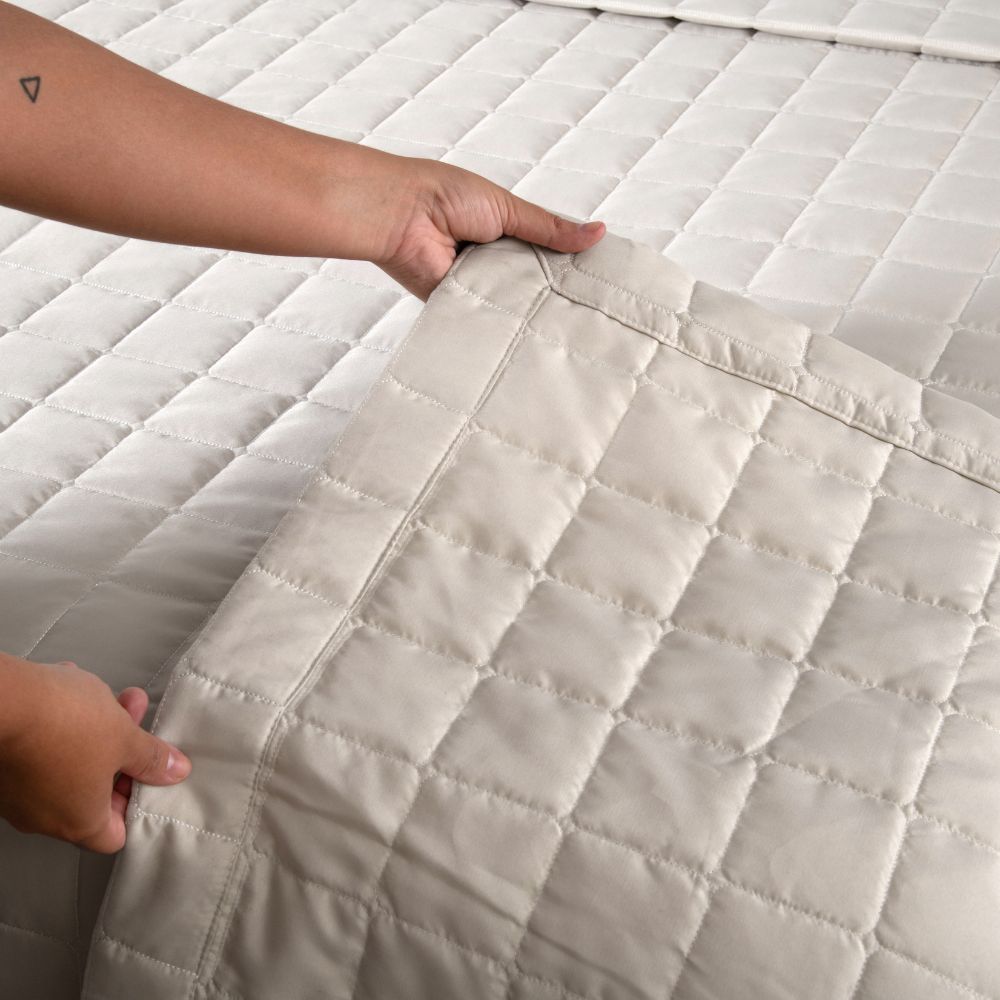 Twin Reversible Quilted Bedspread Set 2 Pieces Soft – 100% Polyester Bedding