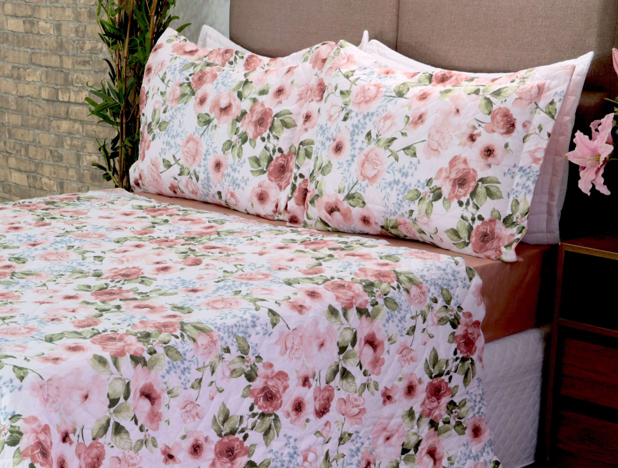 Cobreleito Bouti Garden Queen Buquê 3 Peças Matelassado 240x250cm