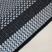 Passadeira Sisal Lancer 1,00x0,66m com base antiderrapante. Resistente, elegante e ideal para corredores, cozinhas e áreas internas.